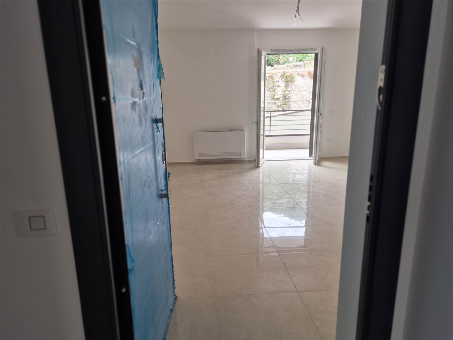 Luminoso Appartamento di Nuova Costruzione in Vendita a Corbara