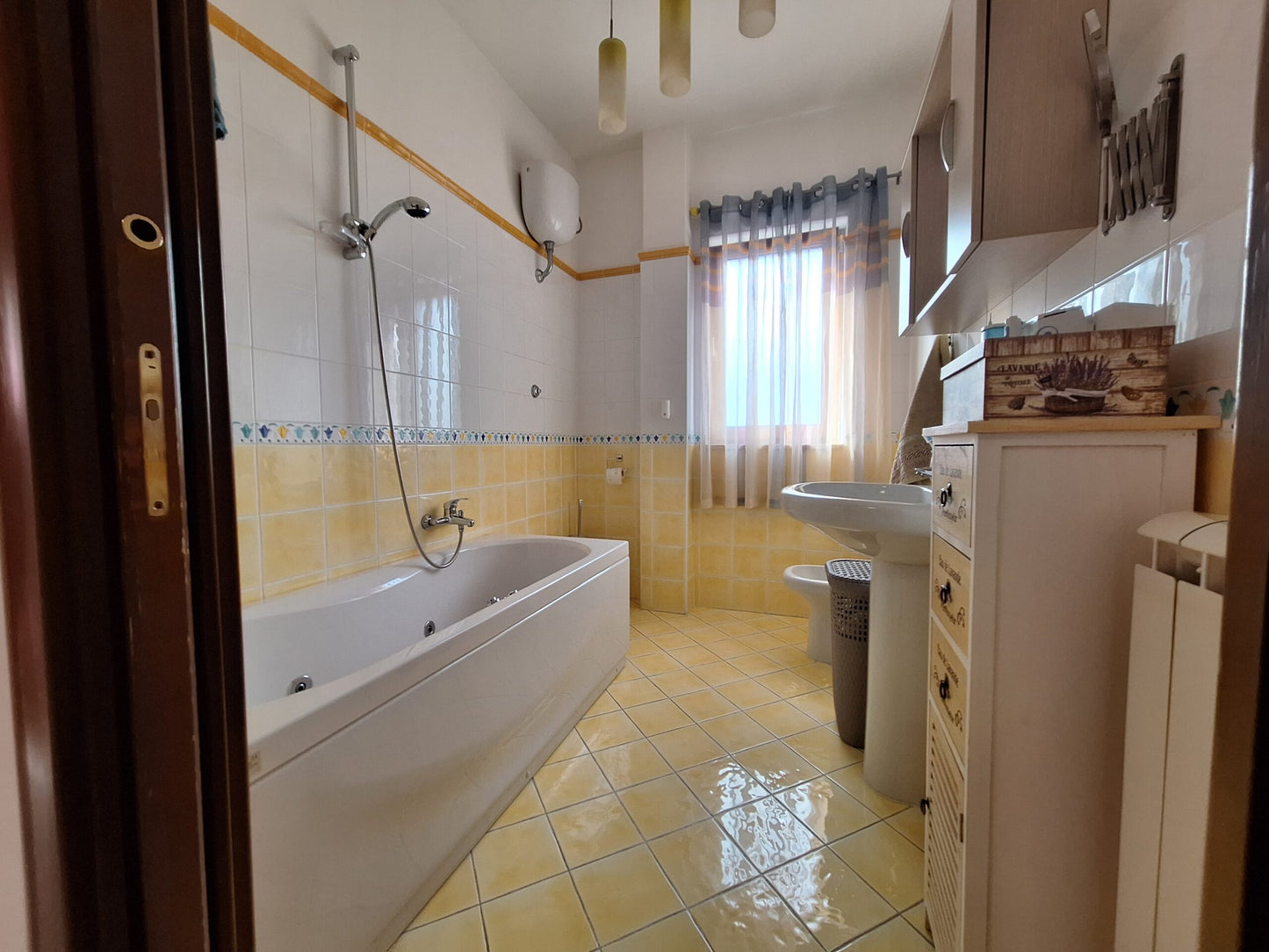 Appartamento di Prestigio in Vendita – Via Ponte Aiello, Angri