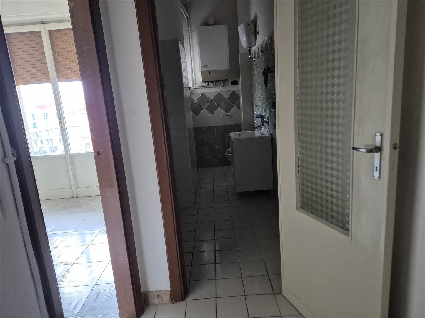 Appartamento 4 vani con terrazzo, tripla esposizione e box – Via Astuti, Nocera Inferiore