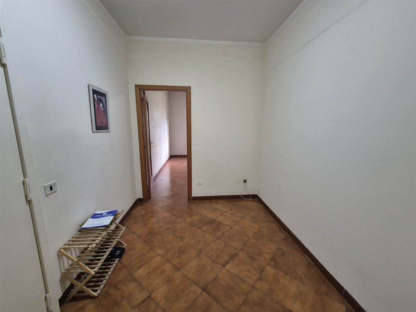 Ampio Appartamento con Giardino Privato e Box in Parco – Nocera Superiore, Via Vincenzo Russo