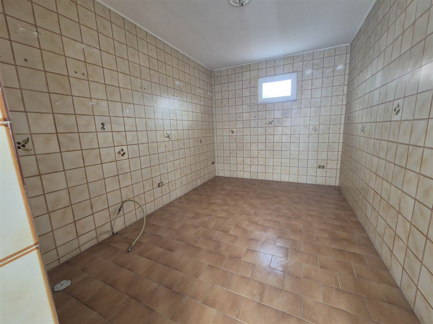 Soluzione Semi Indipendente con Spazi Esterni Privati – Centro di Roccapiemonte