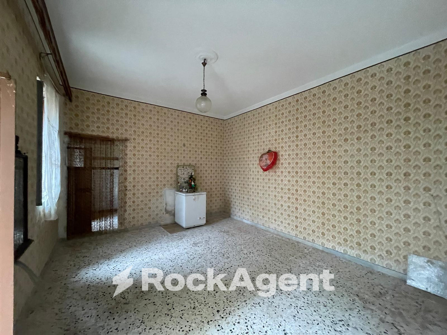 Villa Indipendente in Vendita – Via Imperia, Matinella – Albanella