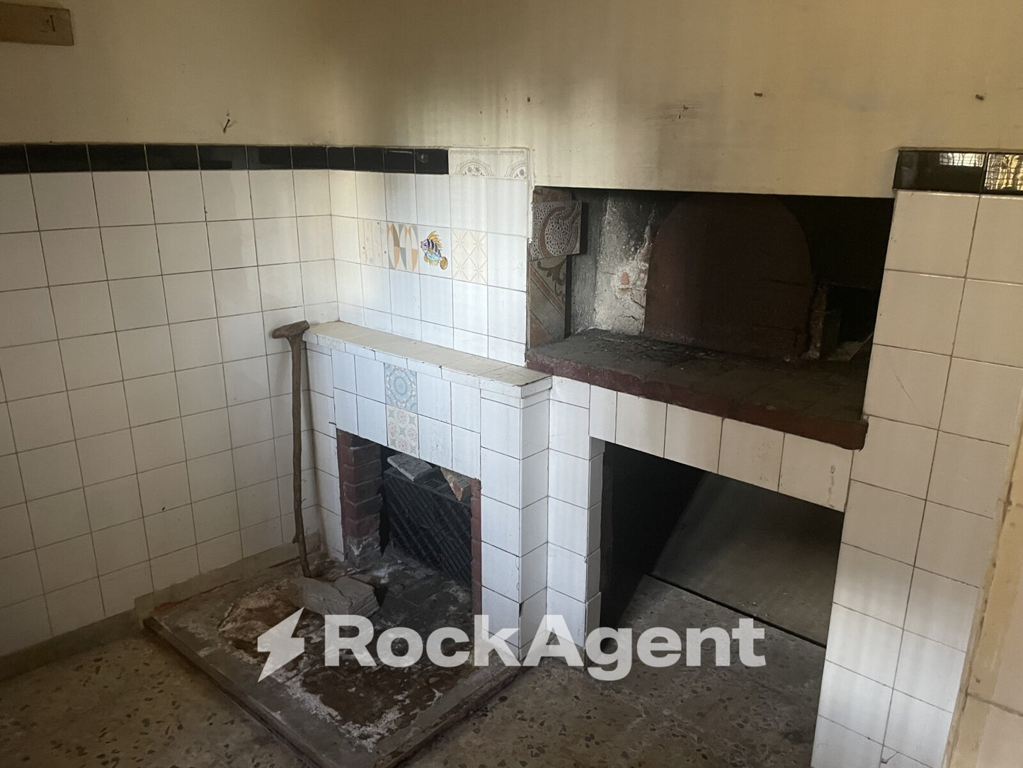 Villa Indipendente in Vendita – Via Imperia, Matinella – Albanella