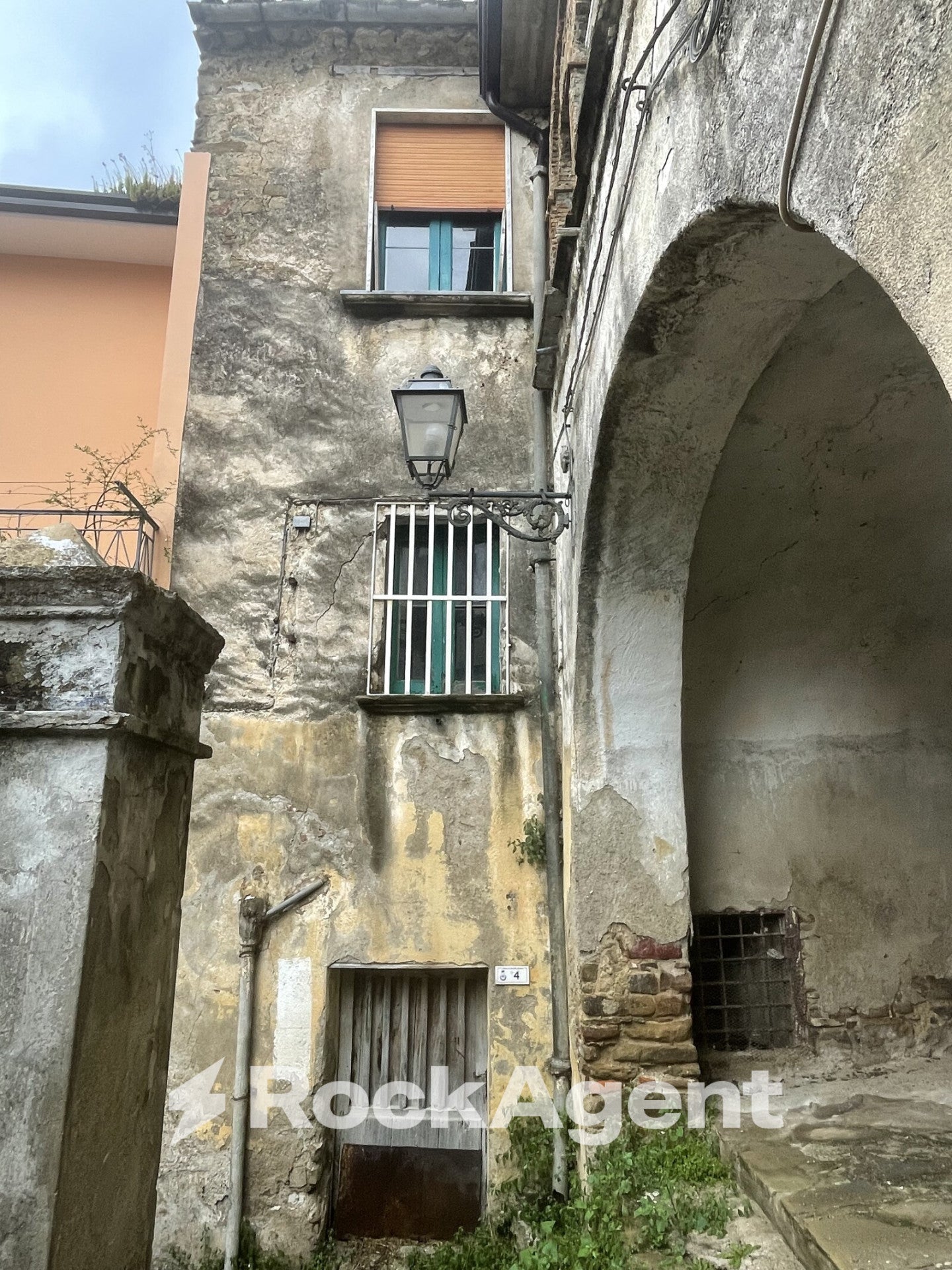 Trilocale in vendita con camino e cantina – Cerrelli, Altavilla Silentina